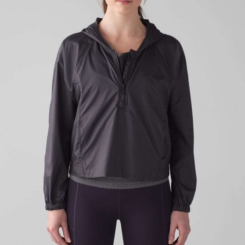 Lululemon Cropped Windbreaker